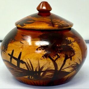 Beautiful little Hawaiian wooden trinket jar with lid